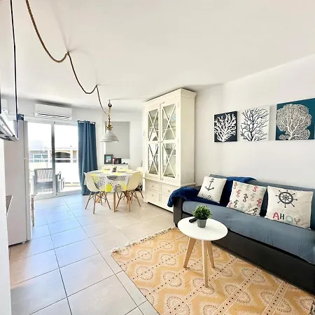 Surfer's View Pool Ac Wifi Deskterrace And Parking