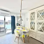 Surfer's View Pool Ac Wifi Deskterrace And Parking Apartman *