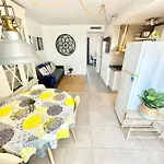 Apartman Surfer's View Pool Ac Wifi Deskterrace And Parking Corralejo