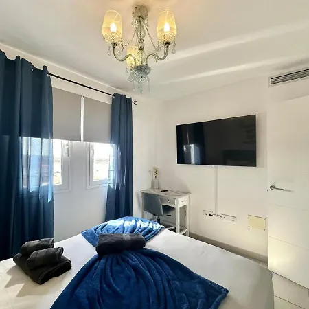 Surfer's View Pool Ac Wifi Deskterrace And Parking Corralejo