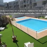 Surfer's View Pool Ac Wifi Deskterrace And Parking Apartamento